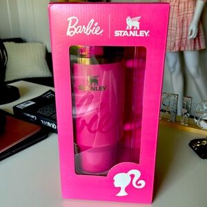 The Barbie™ x Stanley Icon Quencher | 40 OZ